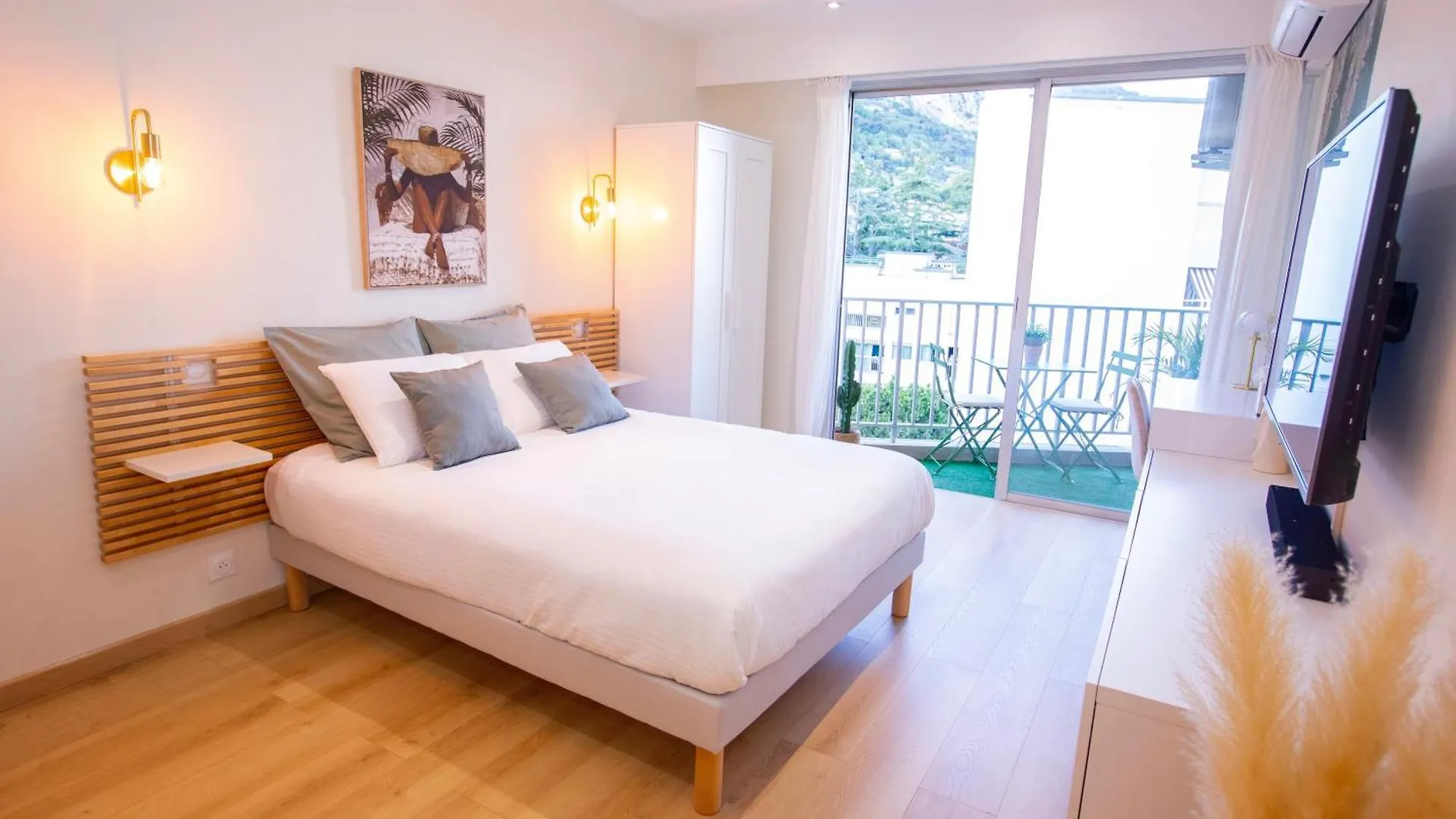 Apartament Evasion Menton Vue Mer Proche Plage Et Gare
